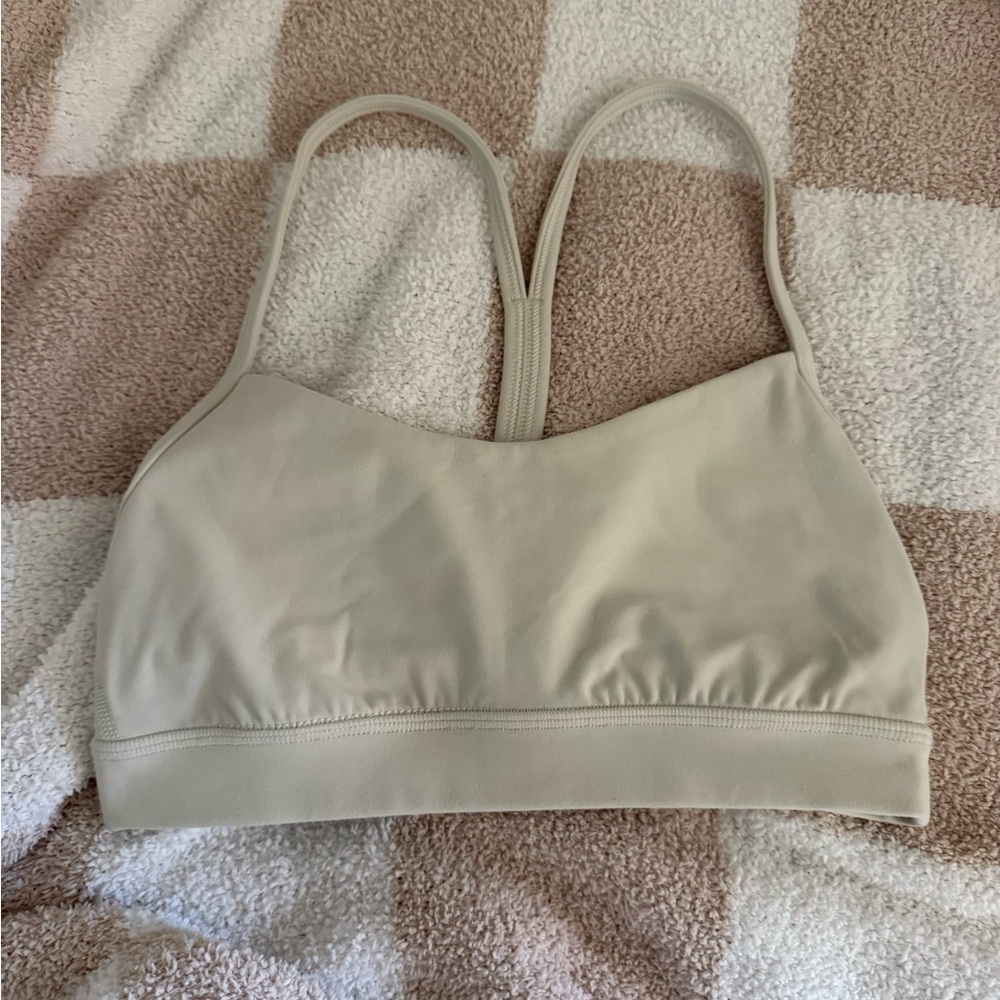 Lululemon Flow Y Sporfs Bra